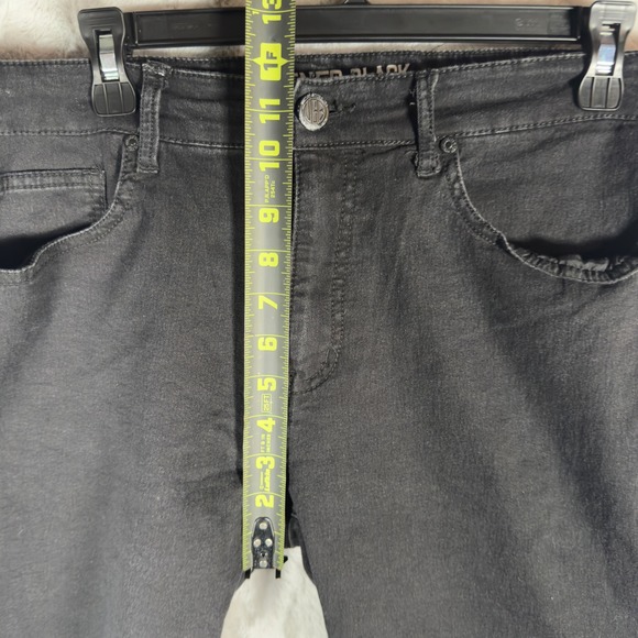 Vintage Genes Black Slim Fit Men's Denim Shorts Size 34 Black - Picture 6 of 8